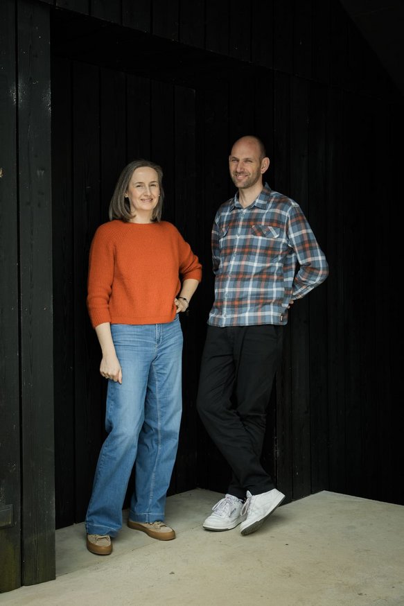 Gastgeber Michaela und Matthias Haller – Inhaber des Biohotel Bühelwirt im Ahrntal, Südtirol