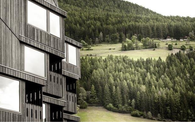 Architektur ► Hotel Südtirol, mehr vom Wesentlichen